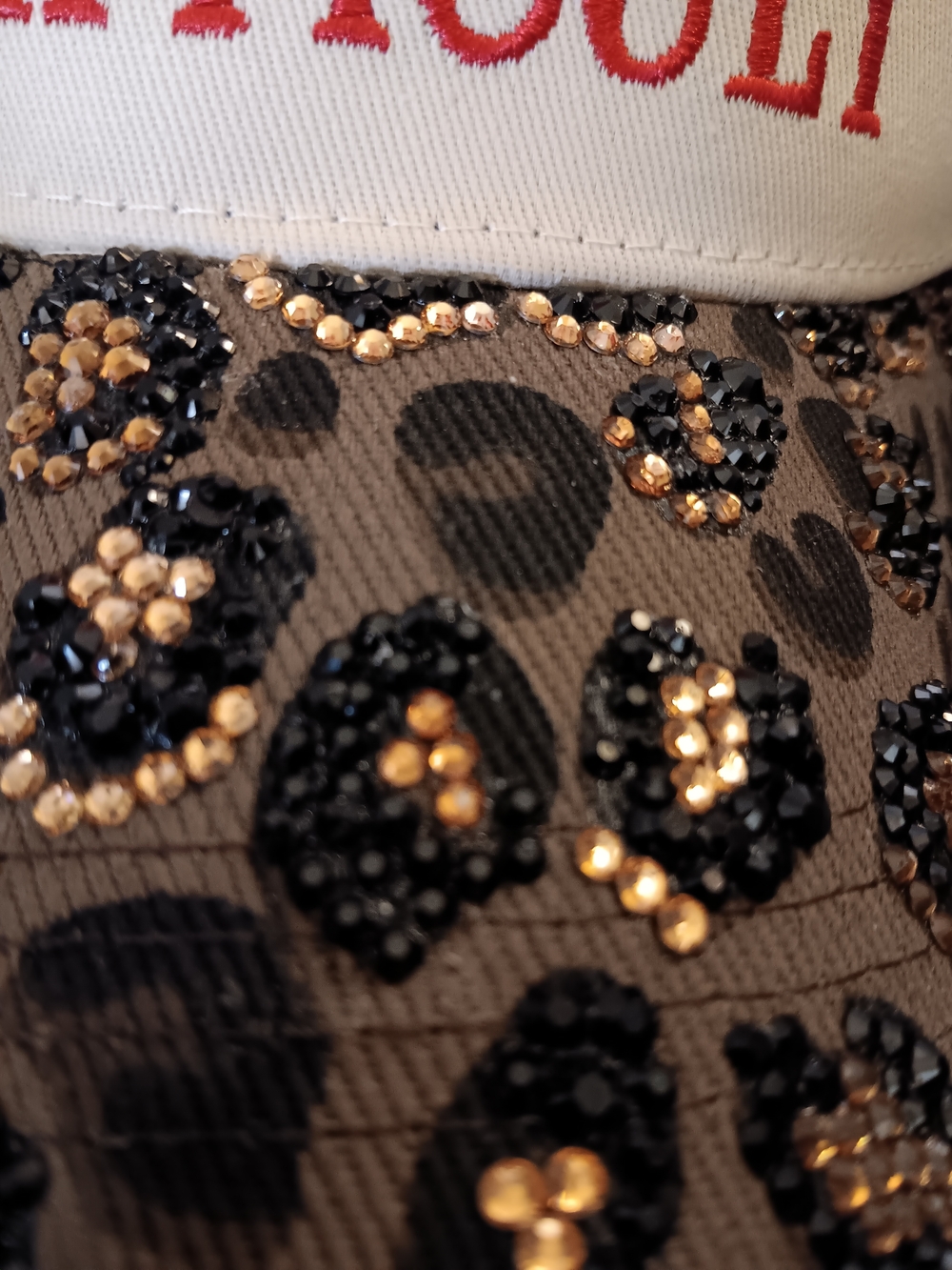 'Expensive & Difficult' White and Brown Sequin Leopard Customized Hat - Picture 5 of 8